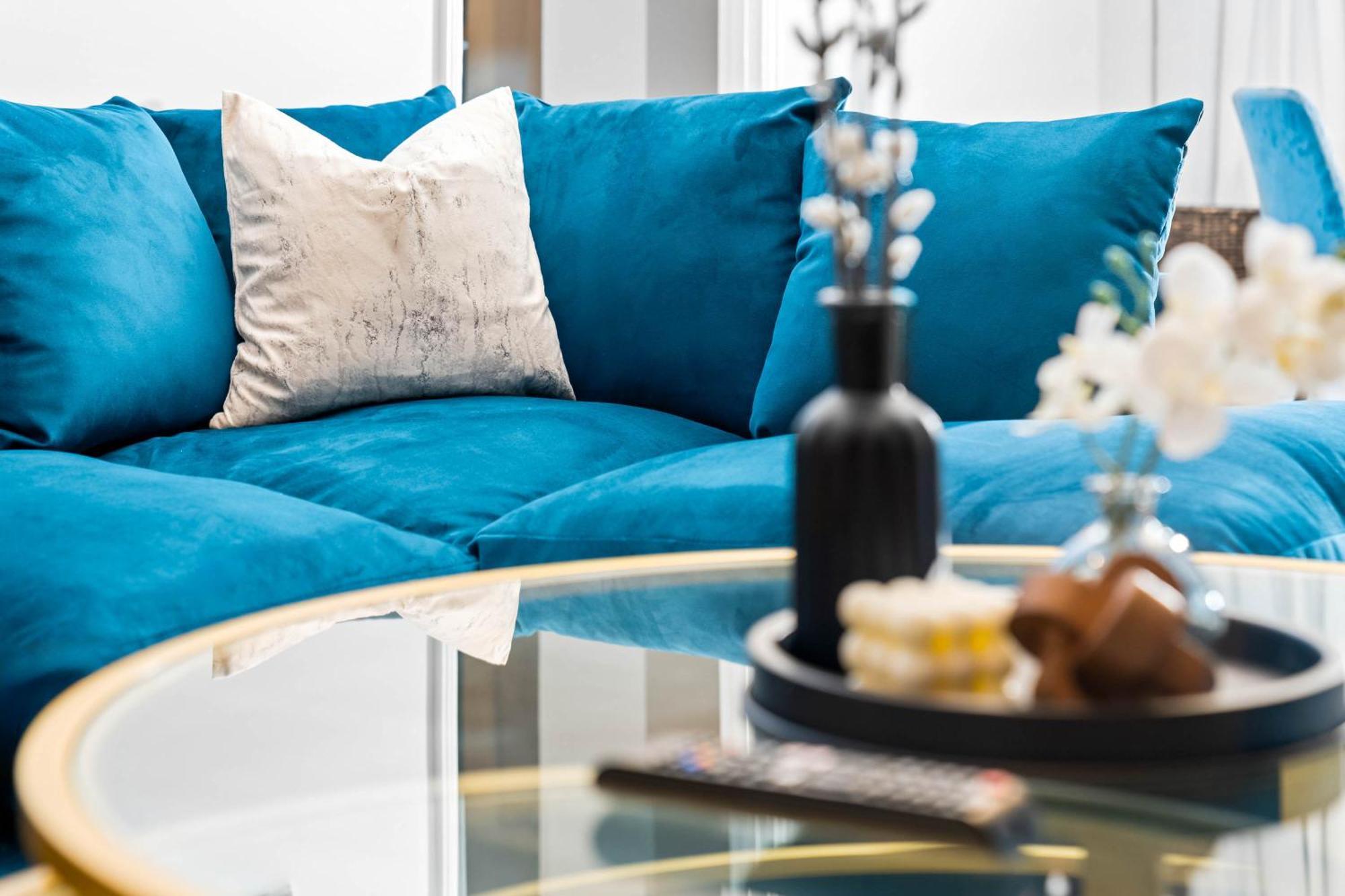 Luxury Two Bedroom - Ceentre - Balcony - Jq - Netflix & Wifi - 11b Apartamento *
